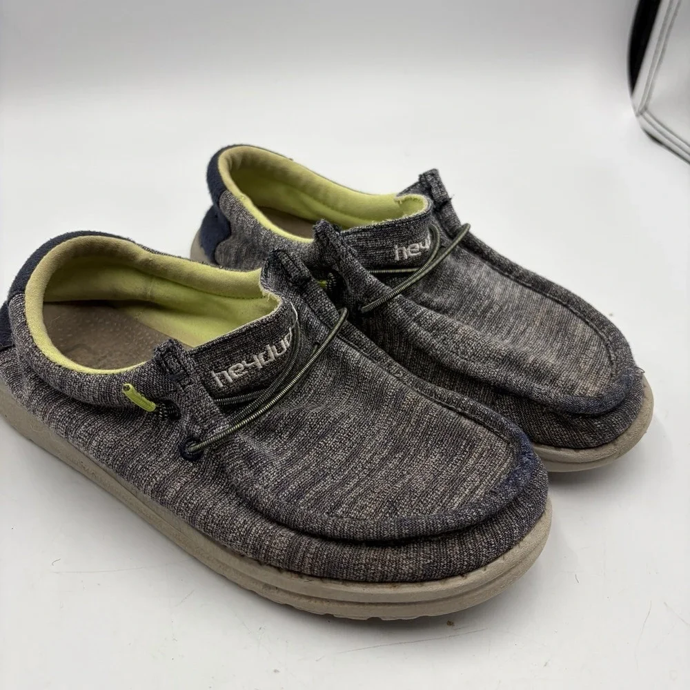 Hey Dude Boy Shoes Youth Y3-L4 Wally Gray Stretch Slip On Loafer Casual School